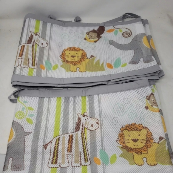 Breathable mesh crib liner - used, washable - Picture 4 of 5